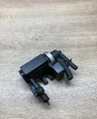 Mercedes-Benz A W169 Vacuum valve A0051535528