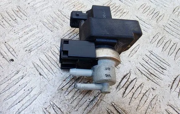 KIA Carens III Turbo solenoid valve 70027200