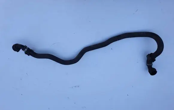 BMW 5 F10 F11 Engine coolant pipe/hose 8506092