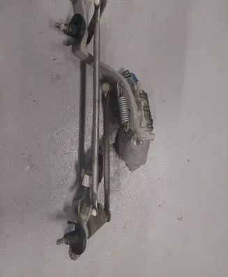 Toyota Auris 150 Front wiper linkage and motor 8511002190 1593000831