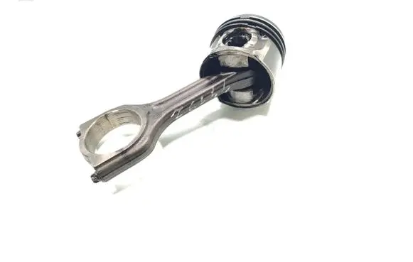 Ford Mondeo MK V Piston with connecting rod 
