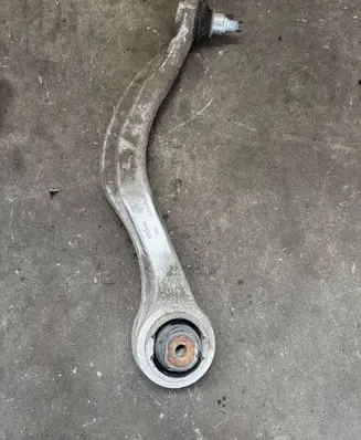 Alfa Romeo Stelvio Front control arm K206305
