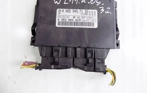 Mercedes-Benz E W211 Parking PDC control unit/module a0255457132
