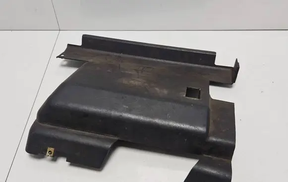BMW 3 E30 Foot area side trim 1911985 5116