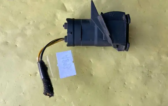 Mercedes-Benz A W169 ABS module connector plug A0515450528