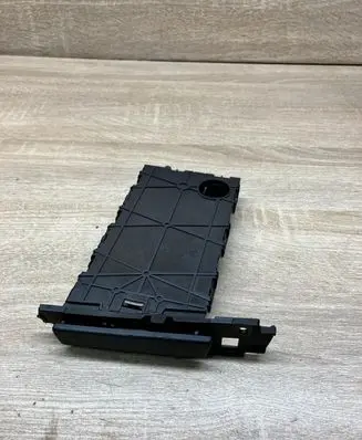 BMW 3 E92 E93 Cup holder 7127463 221672