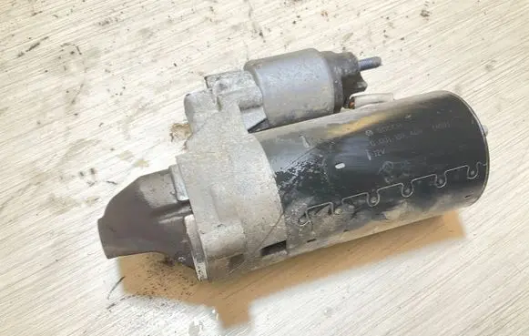 Mercedes-Benz Sprinter W906 Starter motor A0009062302 0001139498