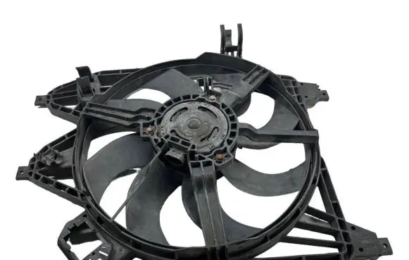 Renault Kangoo I Electric radiator cooling fan 8200319942