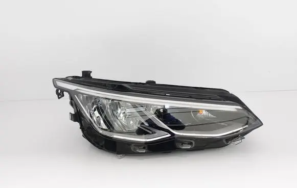 Volkswagen Golf VIII Headlight/headlamp 5H1941006