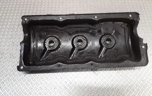 Audi A4 S4 B6 8E 8H Rocker cam cover 