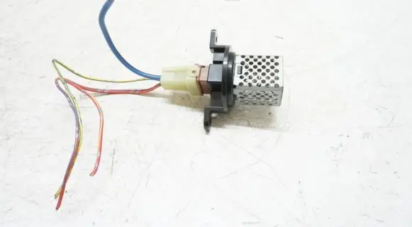 Honda City Heater blower motor/fan resistor 10J475
