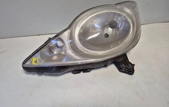 Peugeot 107 Headlight/headlamp