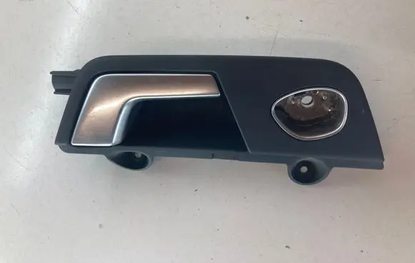 Audi A4 S4 B7 8E 8H Rear door interior handle 8E0839020