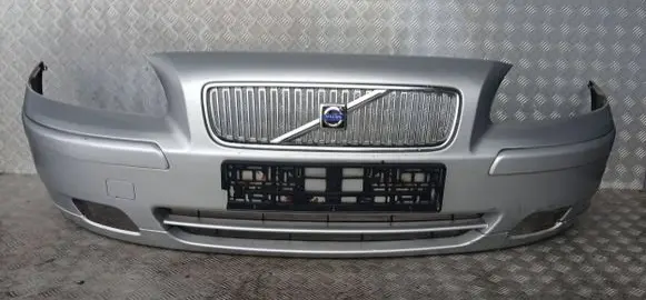 Volvo V70 Front bumper