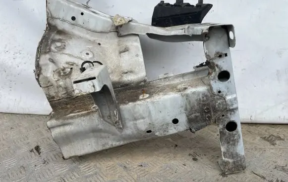KIA Venga Front side member 
