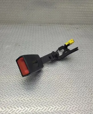 Mercedes-Benz E A207 Rear seatbelt buckle A2078600369