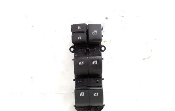Toyota Hilux (AN120, AN130) Electric window control switch 840400K010 7680Y7D