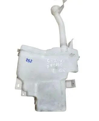 Suzuki Grand Vitara II Windshield washer fluid reservoir/tank 121212