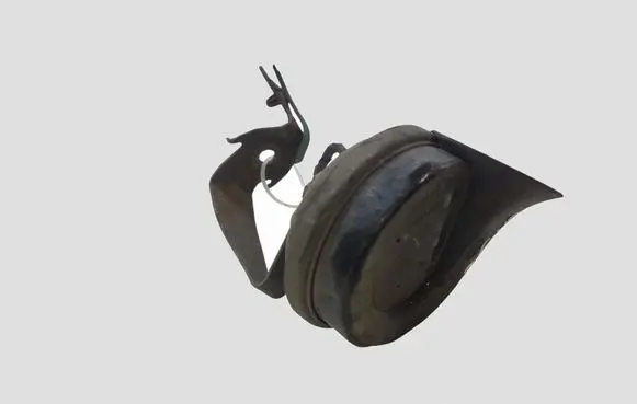 Volkswagen PASSAT B6 Horn signal A28657625
