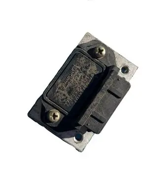 Volkswagen Golf II Ignition amplifier control unit 7654321
