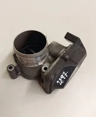 Audi Q5 SQ5 Throttle valve 03L128063E A2C53338105