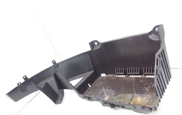 Battery tray
