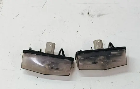 Toyota Prius (XW30) Number plate light A045053