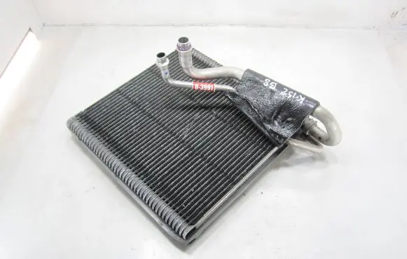 Volkswagen PASSAT B8 Air conditioning (A/C) radiator (interior) 05116422A