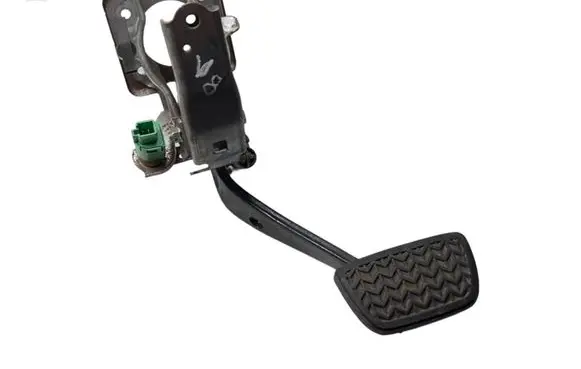 Toyota Land Cruiser (J200) Brake pedal 4712150020