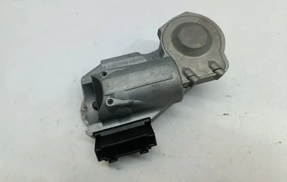 Mercedes-Benz C W203 Steering wheel lock A2034621130 2034621130
