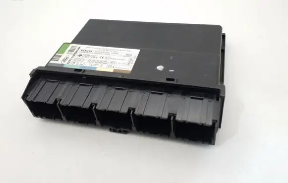 Ford Mondeo Mk III Comfort/convenience module 1S7T15K600HA 5WK48732A