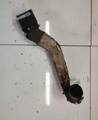 Intercooler hose/pipe