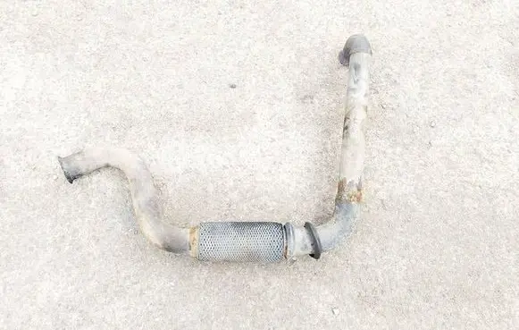 Citroen C4 I Muffler pipe connector clamp 