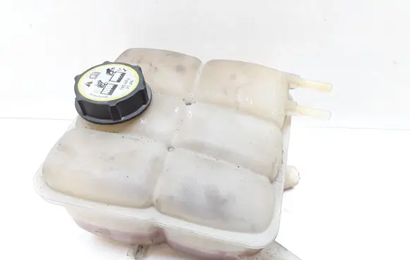 Volvo V50 Coolant expansion tank/reservoir 3M5H8K218
