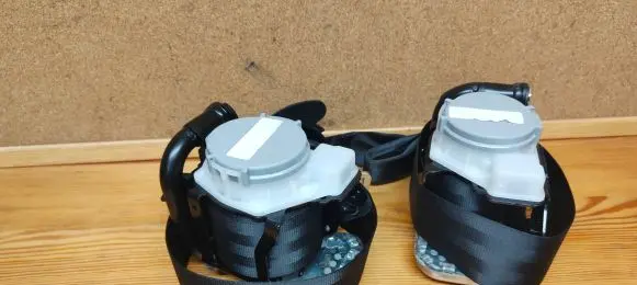 Seat Leon (5F) Front seatbelt 5F3857705C 5F3857706C