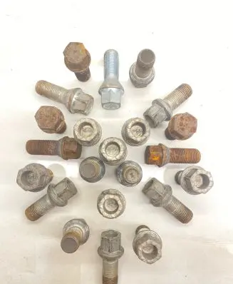 Seat Alhambra (Mk2) Nuts/bolts Nocode