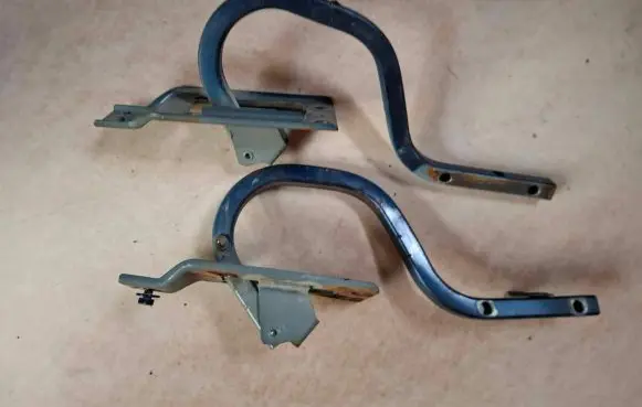 Jaguar XJ X308 Tailgate/trunk/boot hinge
