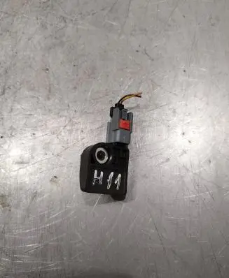 Opel Mokka Airbag deployment crash/impact sensor 213578678 93601430