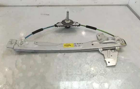 Citroen C3 Picasso Rear door window regulator with motor