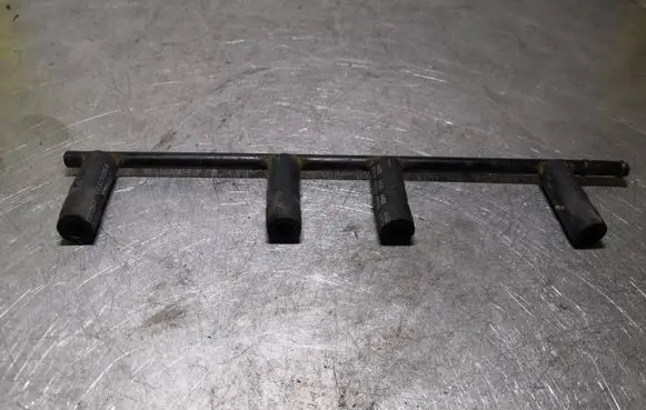 Volkswagen Golf IV Fuel return line/hose 06A133264