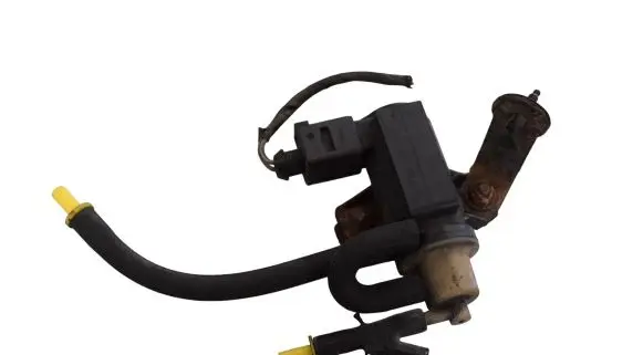 Volkswagen Crafter Turbo solenoid valve 1K0906627A