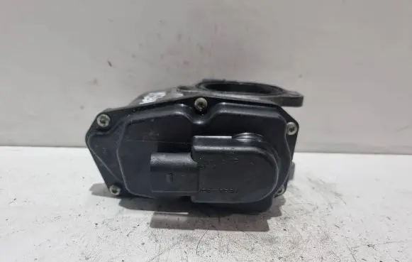 Audi A4 S4 B8 8K EGR valve VASV29007935