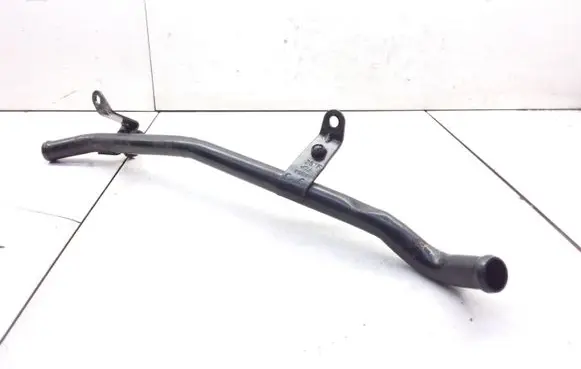 Coolant pipe/hose