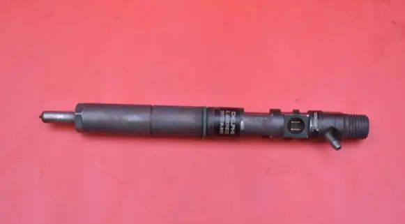 KIA Carnival Fuel injector 33800-4x400