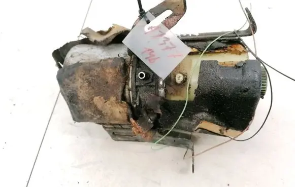 Skoda Fabia Mk1 (6Y) Power steering pump
