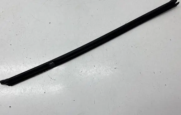 Volkswagen ID.5 Rear glass trim 11A8394794B0