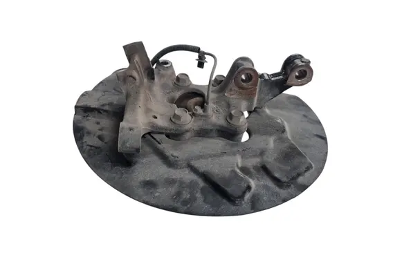 Ford Mustang VI Front wheel hub NR3C3K171AA