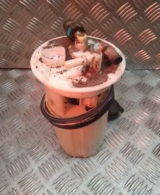 Hyundai Accent In-tank fuel pump 31110