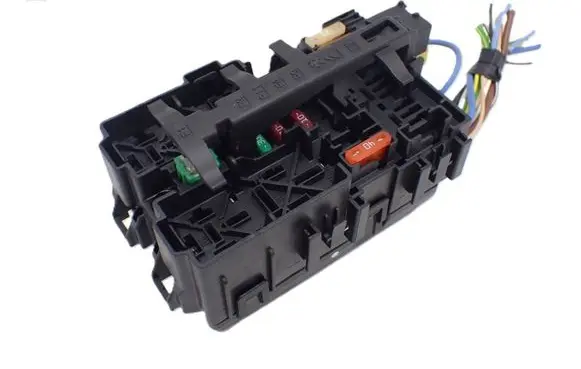Toyota ProAce City Fuse module VB4E1Z0547 BFH3