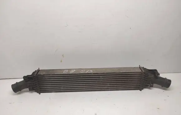 Audi A4 S4 B8 8K Intercooler radiator 8K0145805G L3122004 13122004